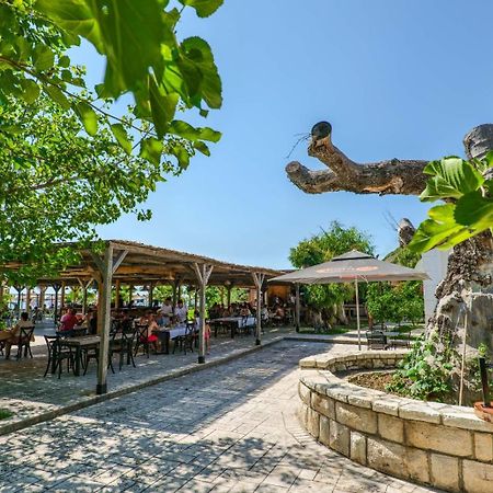 Bunec Beach Resort Piqeras Dış mekan fotoğraf
