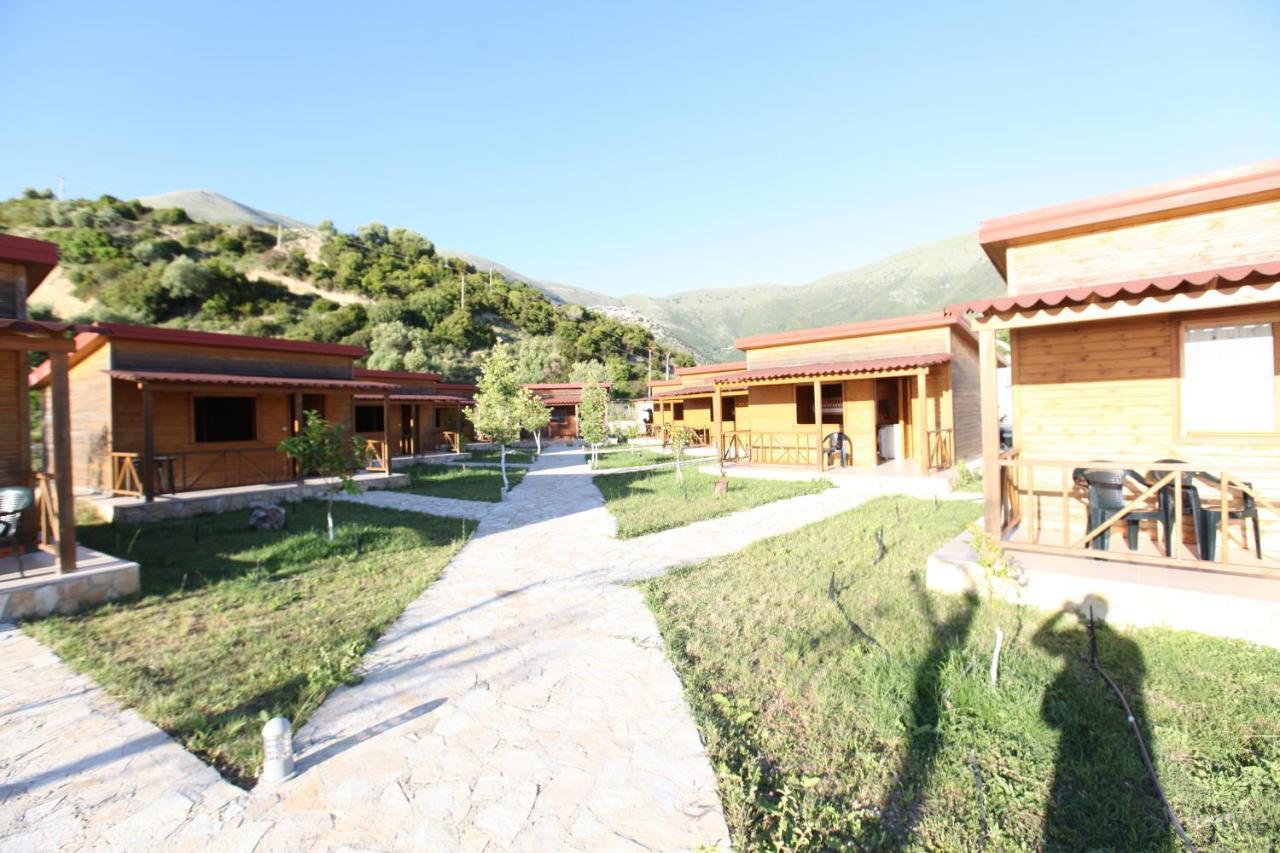 Bunec Beach Resort Piqeras Dış mekan fotoğraf